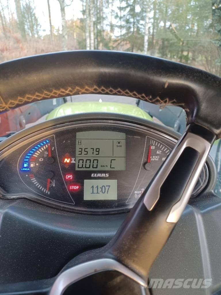 CLAAS Arion 530 Traktori