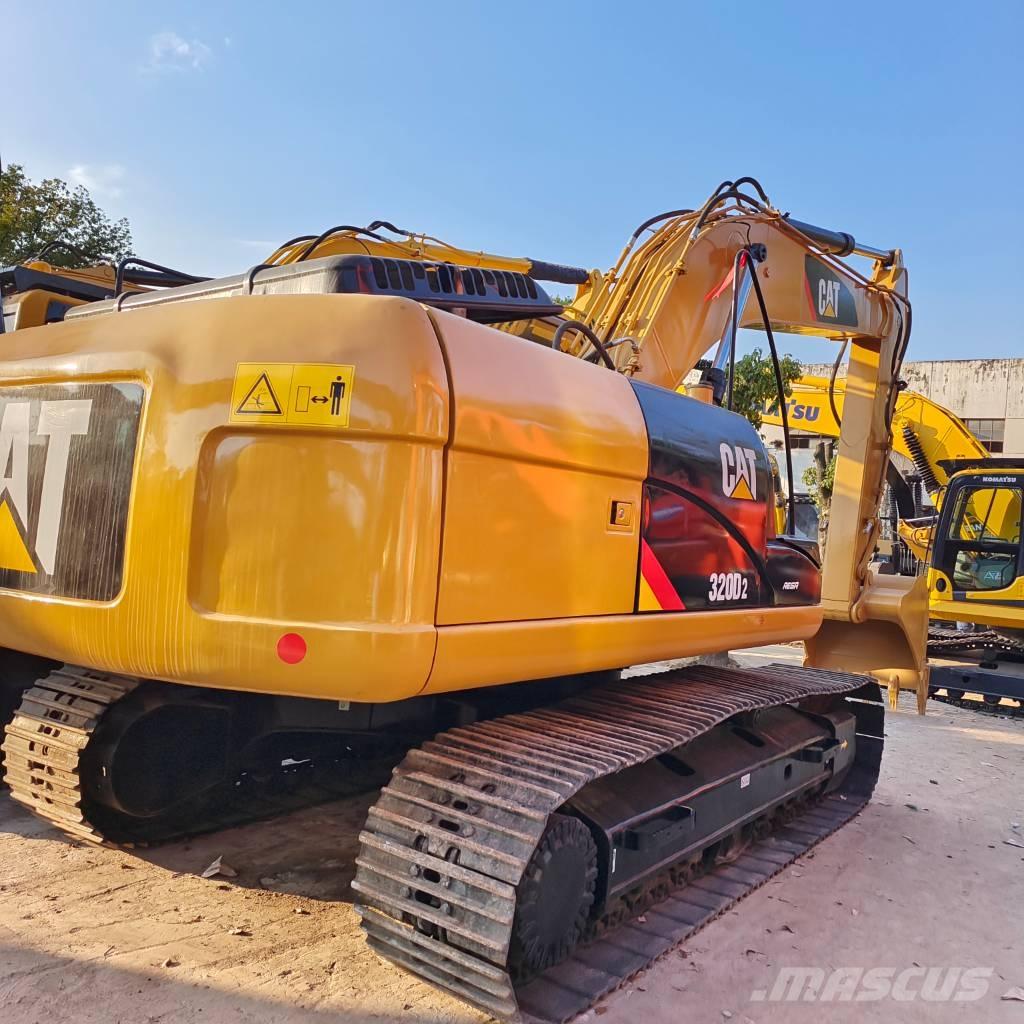 CAT 320  D Bageri guseničari