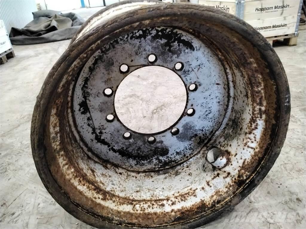 Valmet 836 20x26,5 Gume, točkovi i felne