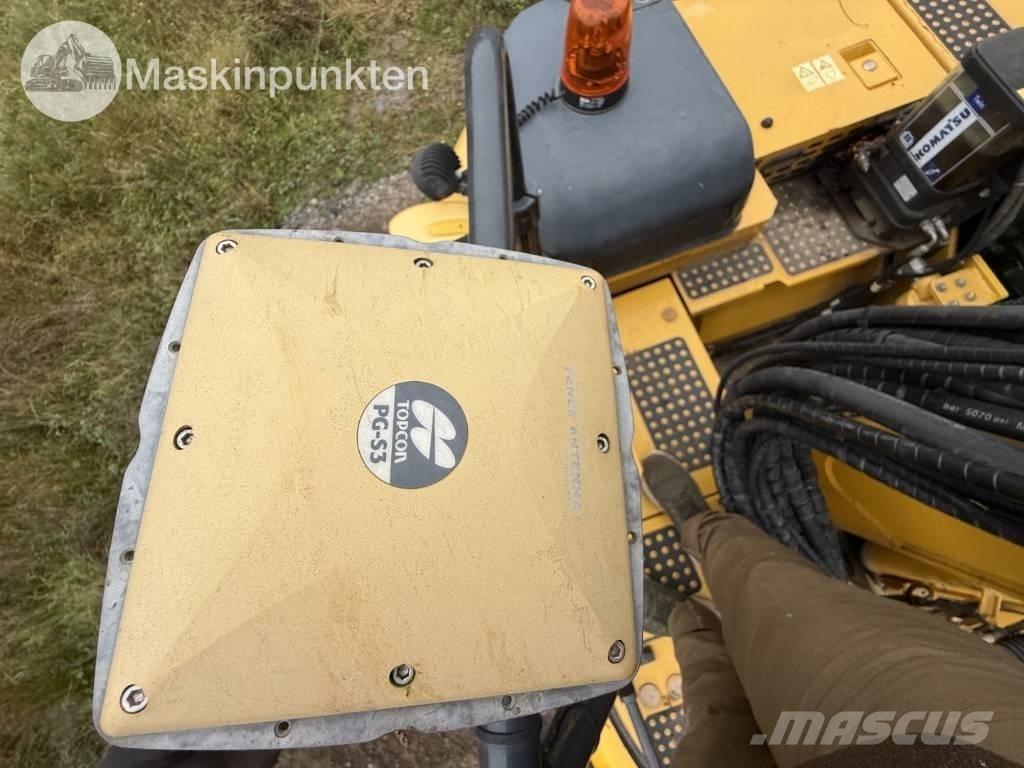 Komatsu PC 138 US-11 Bageri guseničari