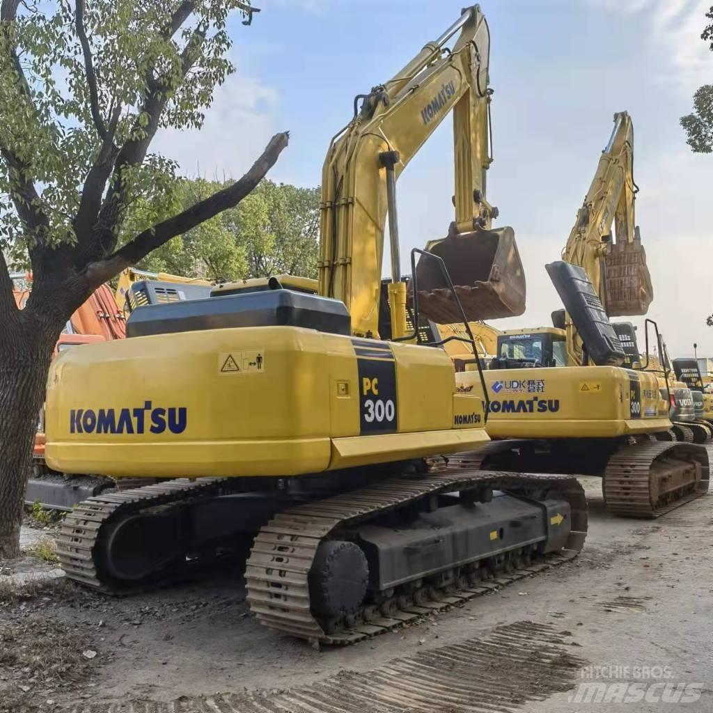 Komatsu PC 300 Bageri guseničari
