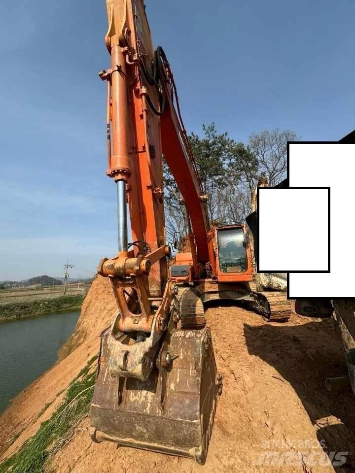 Doosan DX 220 LCA Bageri guseničari