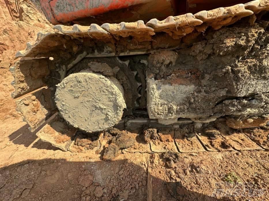 Doosan DX 220 LCA Bageri guseničari