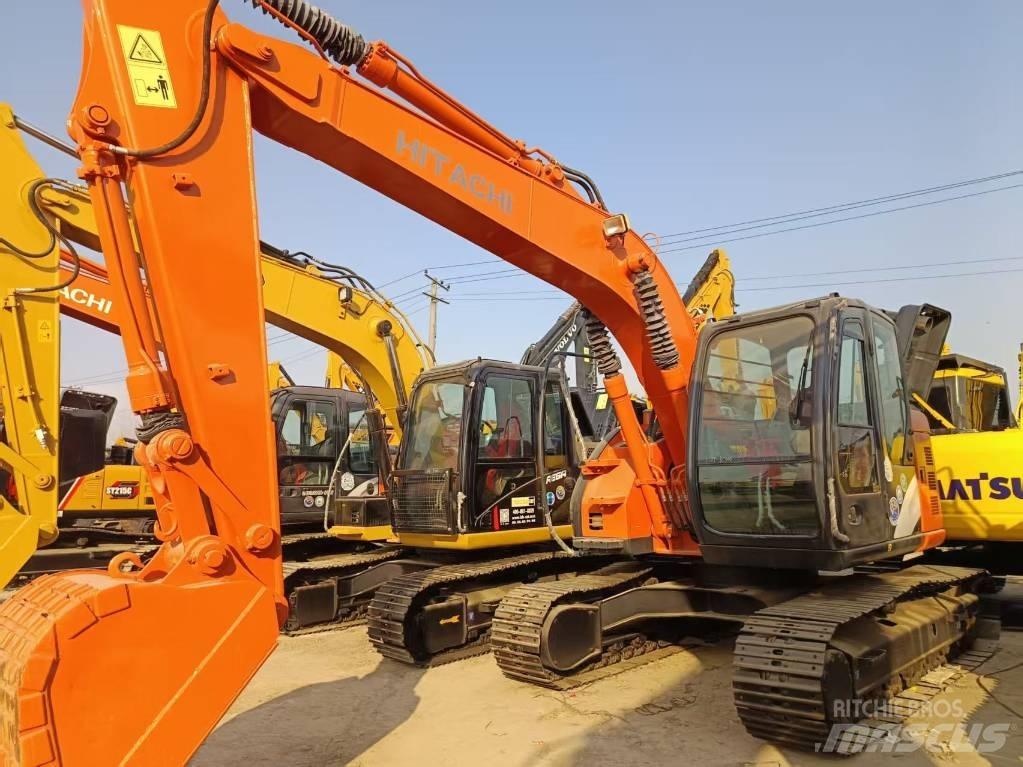 Hitachi ZX135 Bageri guseničari