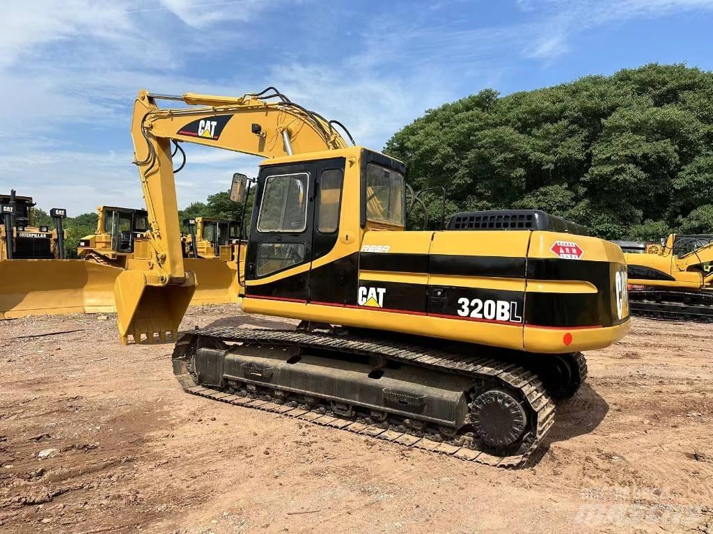 CAT 320 B L Bageri guseničari