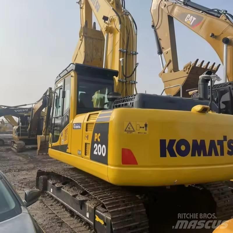 Komatsu PC 200 Bageri guseničari