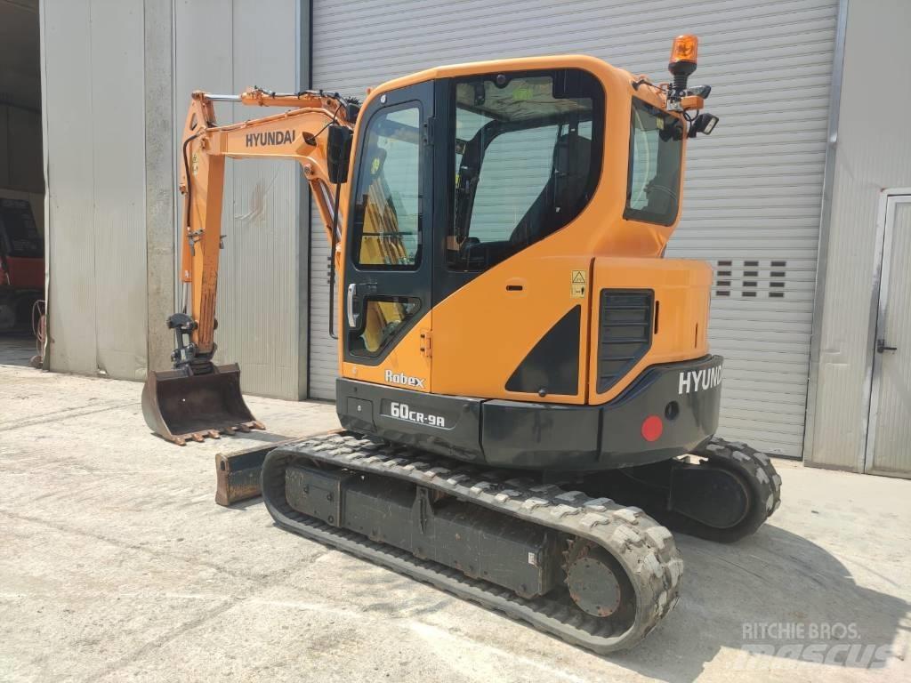 Hyundai R60CR-9A Mini bageri < 7t