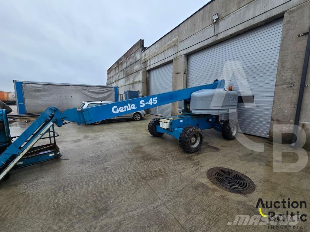 Genie S 45 Zglobne podizne platforme