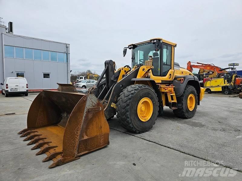 Volvo L 120 H Utovarivači na točkove