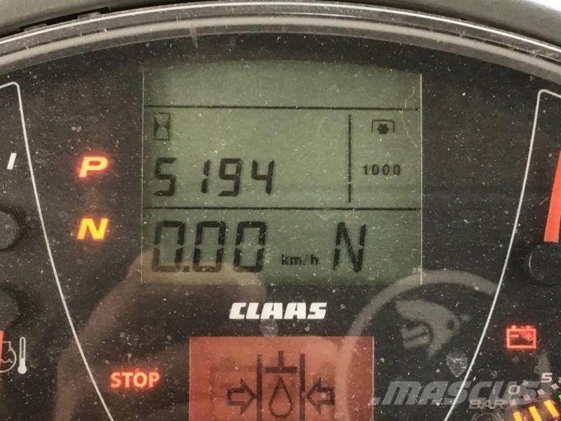 CLAAS AXION 950 Traktori