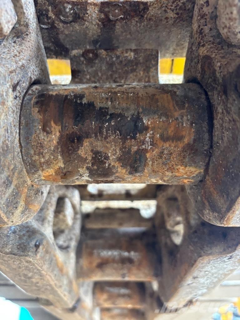 Komatsu PC 360 LC-11 Bageri guseničari