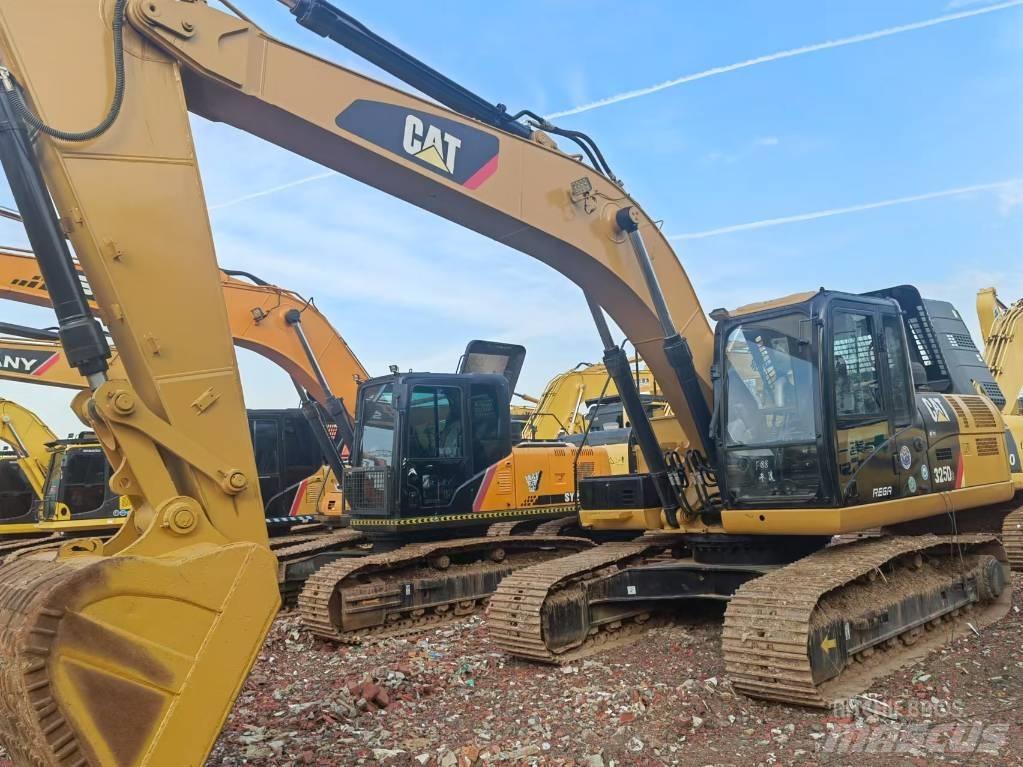 CAT 325 D2 Bageri guseničari