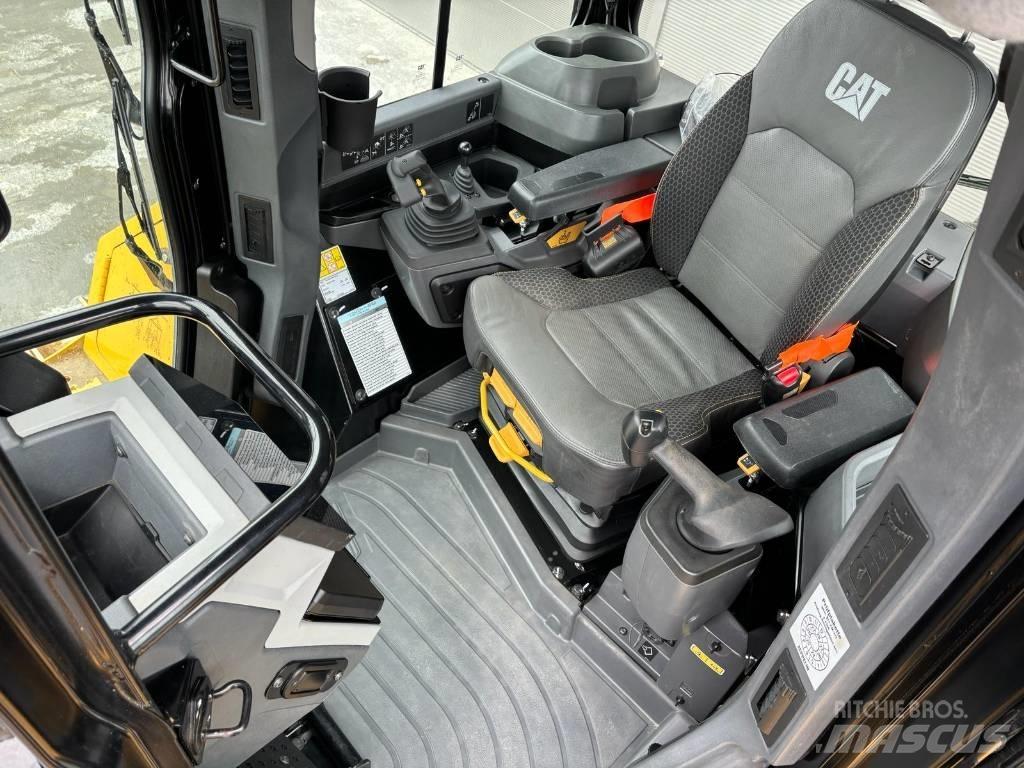 CAT D5-17 LGP Buldožeri guseničari