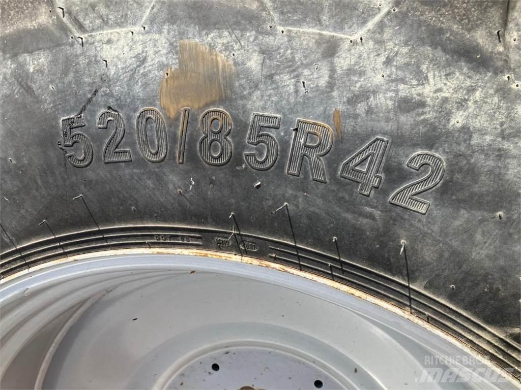 Petlas 520/85R42 Ostale poljoprivredne mašine