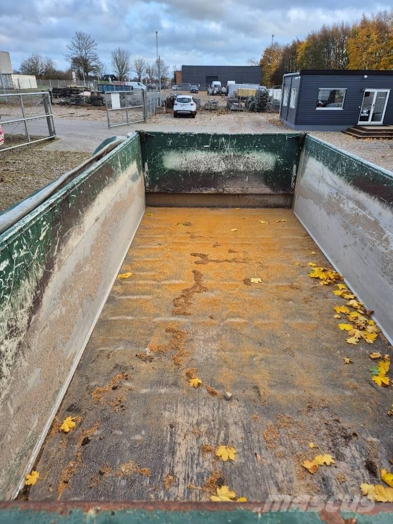  Mtdk 3 axle / tipper / Kiperi prikolice