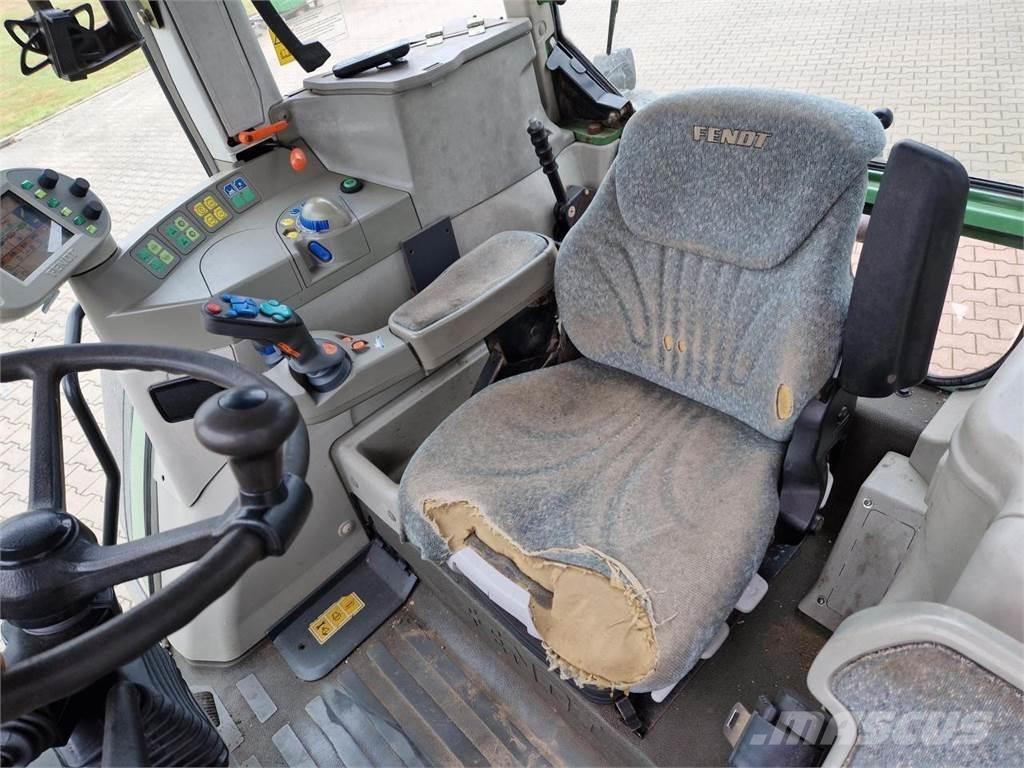 Fendt 714 Vario Traktori