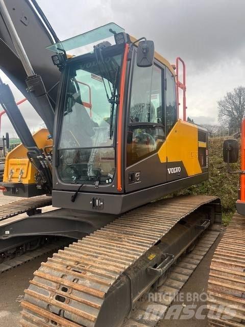 Volvo EC220EL Bageri guseničari