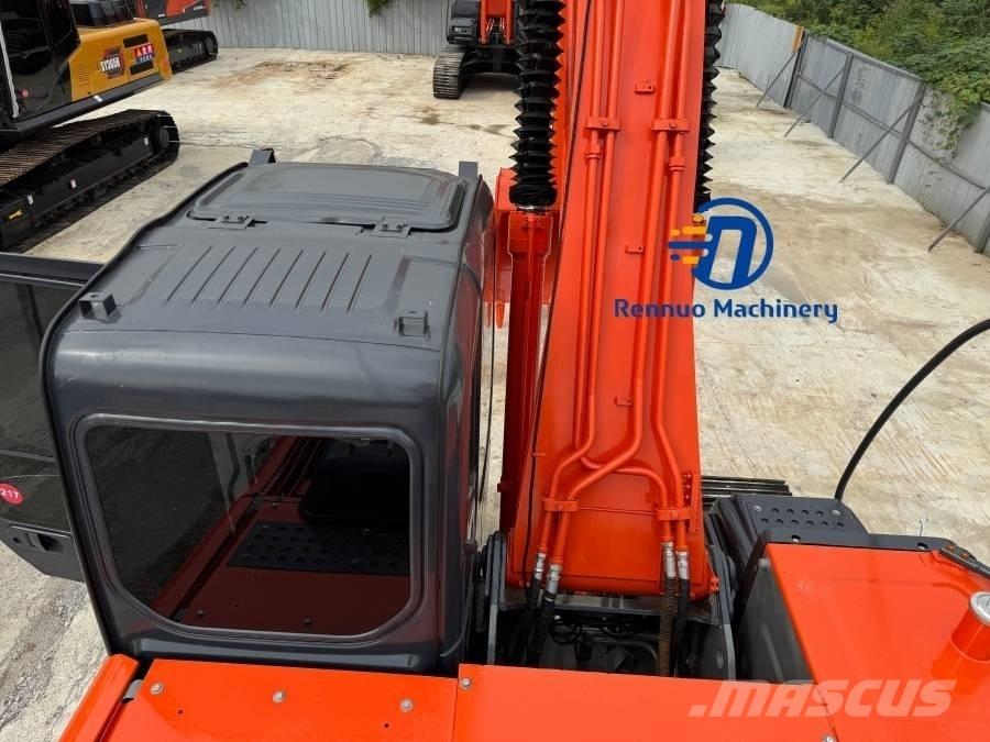 Hitachi ZX 240 Bageri guseničari