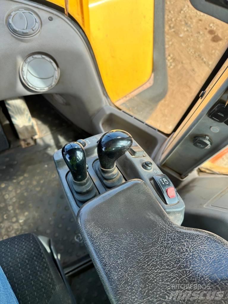 Volvo L 220 H Utovarivači na točkove