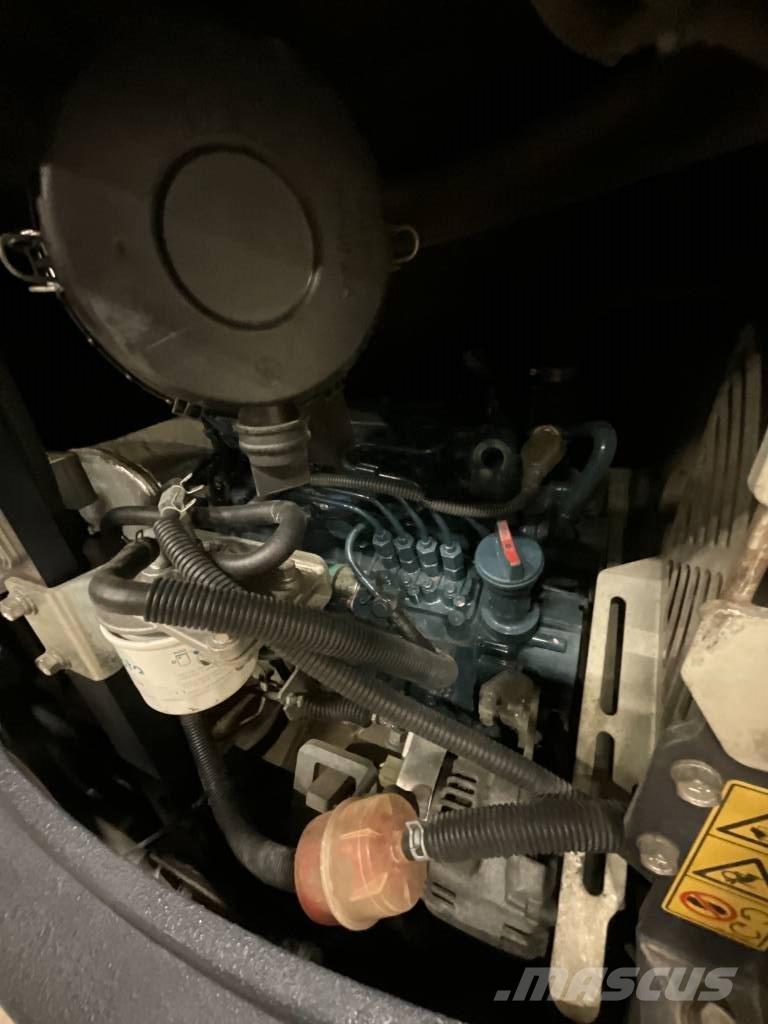Kubota KX 027-4 Mini bageri < 7t