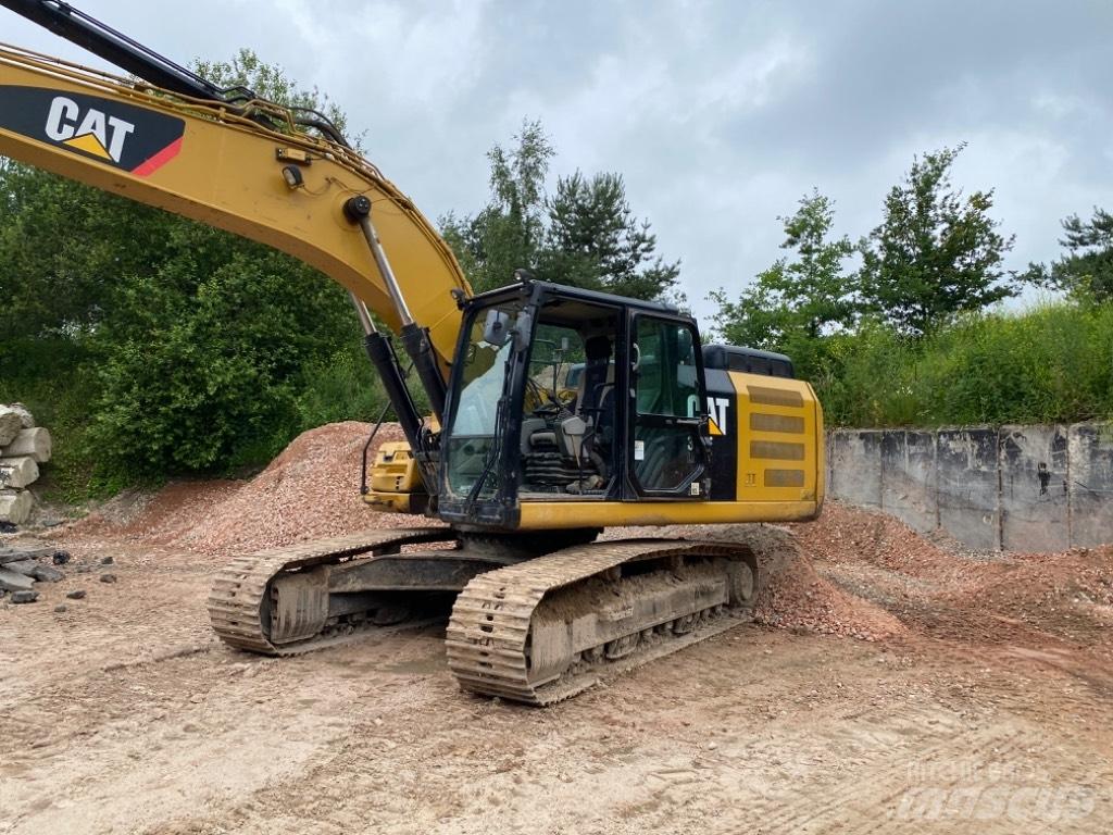CAT 326 F L Bageri guseničari