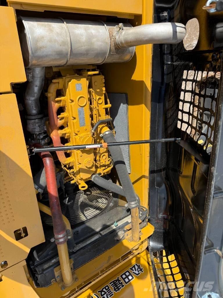 CAT 320D2 Mini bageri < 7t