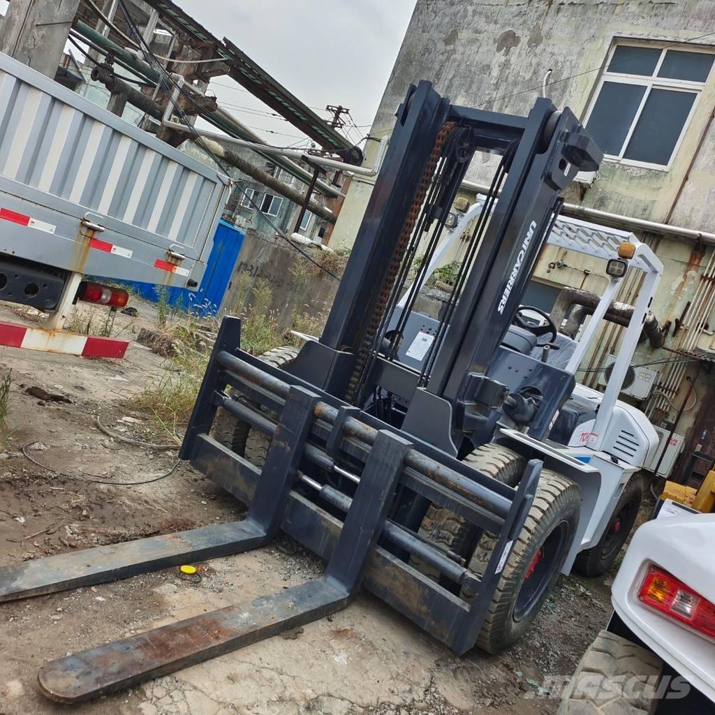 TCM FD 100 Dizelski viljuškari