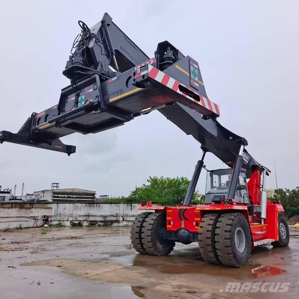 Kalmar DRF 450 Dohvatni viljuškari