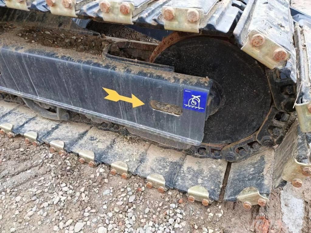Komatsu PC 70-8 Bageri guseničari