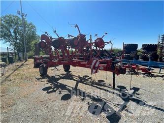 Lely Lotus 900 Okretači i sakupljači sena