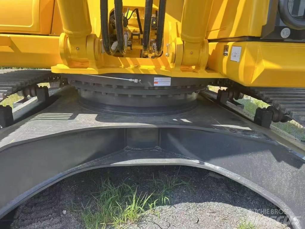 Komatsu 300-7 Bageri guseničari