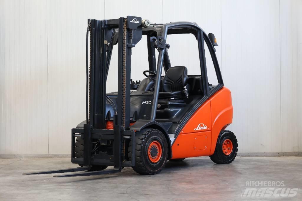Linde H 30 D Dizelski viljuškari