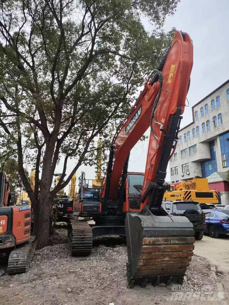 Doosan DX300LC-9c Bageri guseničari