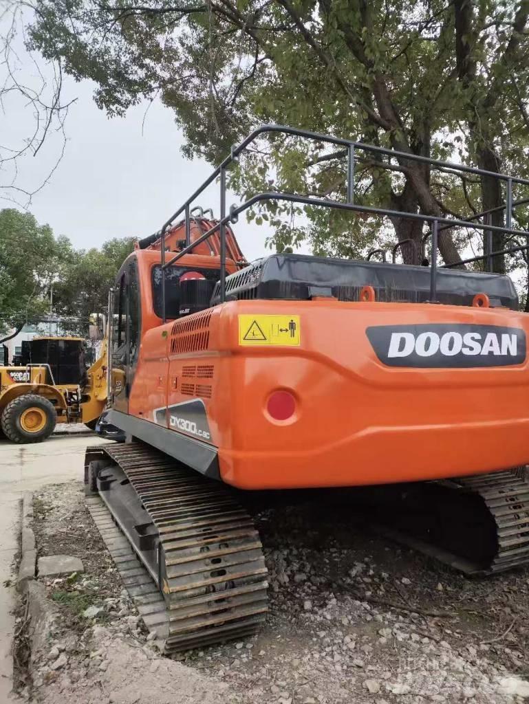 Doosan DX300LC-9c Bageri guseničari
