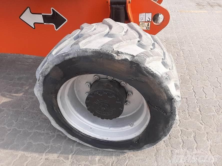 JLG 800AJ Zglobne podizne platforme