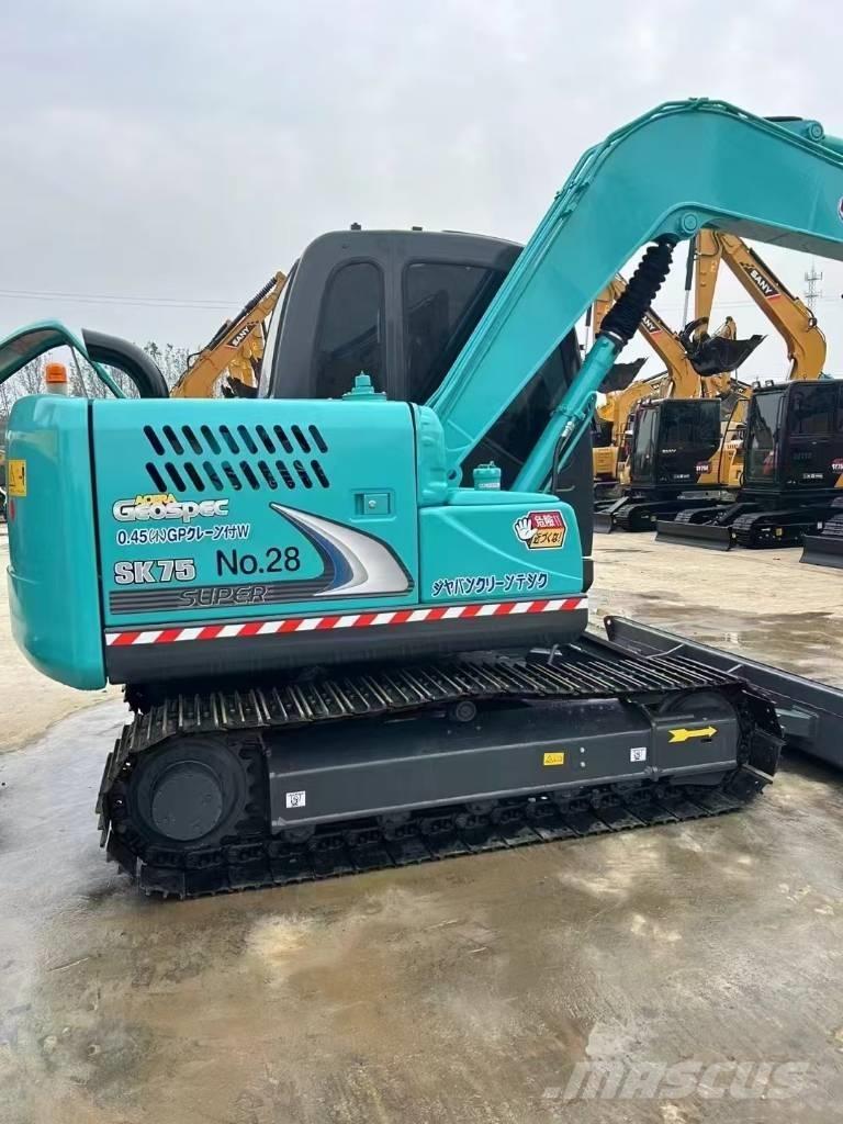 Kobelco SK 75 Bageri guseničari