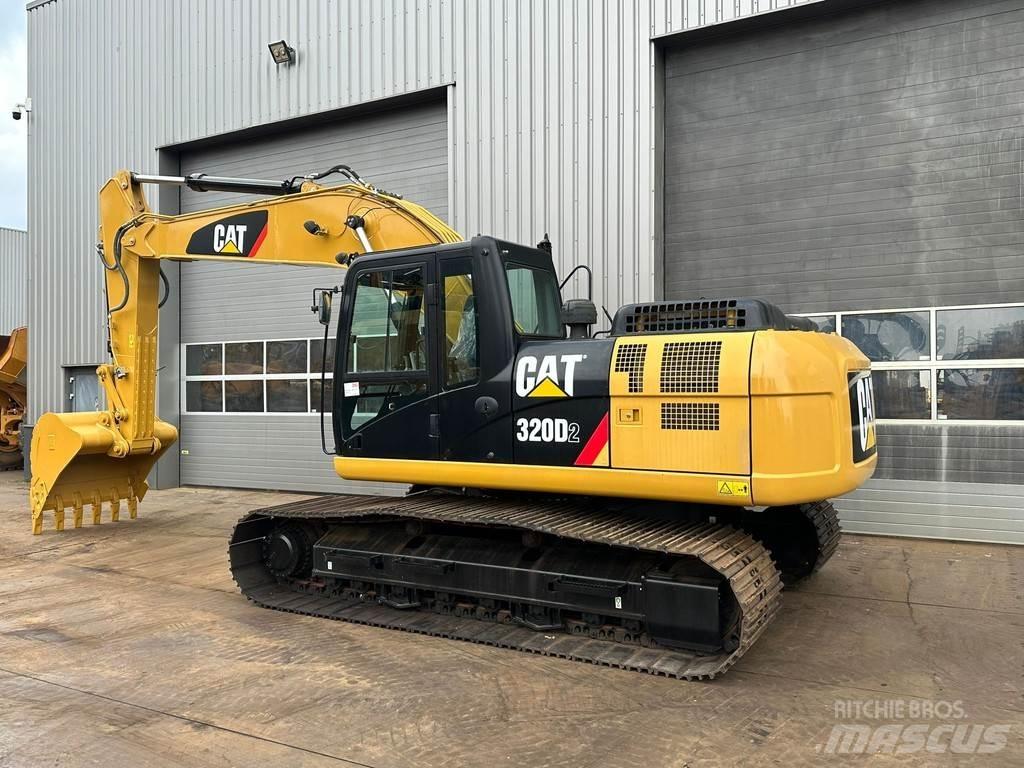 CAT 320D2 Bageri guseničari
