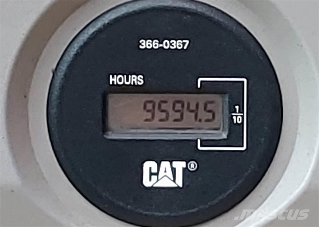 CAT 326FLN Bageri guseničari