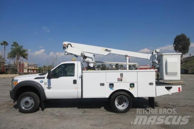Ford F450 Auto korpe