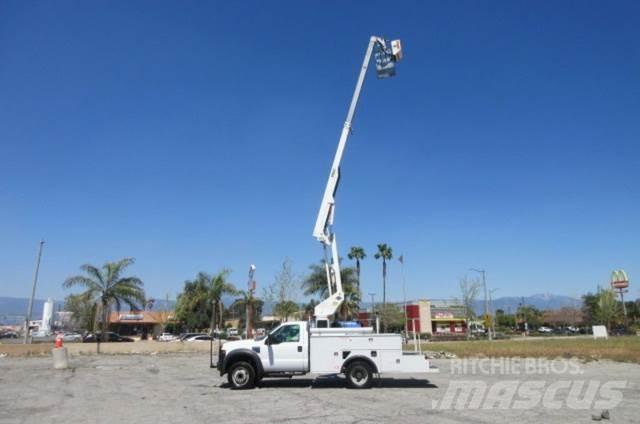 Ford F450 Auto korpe