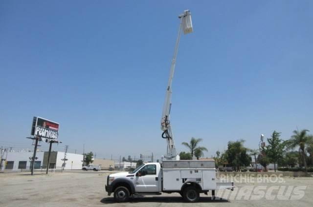 Ford F450 Auto korpe