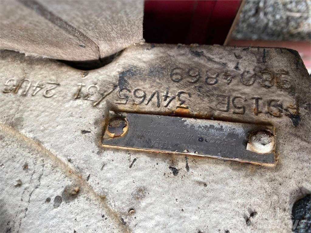 Terex  Utovorne dizalice, vitla i liftovi za materijal