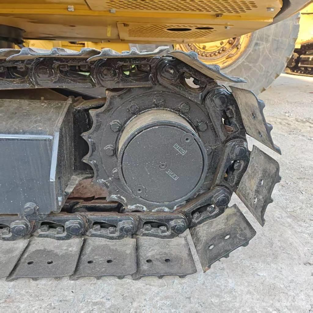 Komatsu PC 56 Mini bageri < 7t