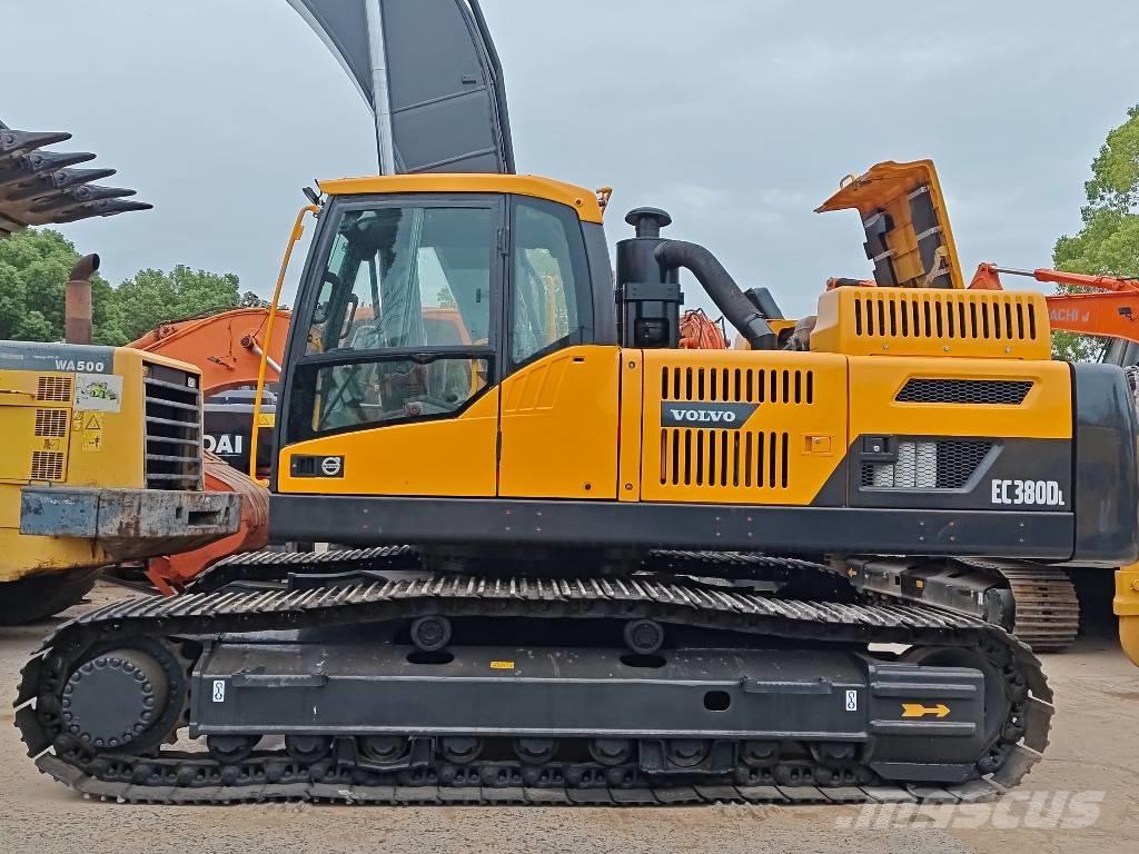 Volvo EC 380 D L Bageri guseničari