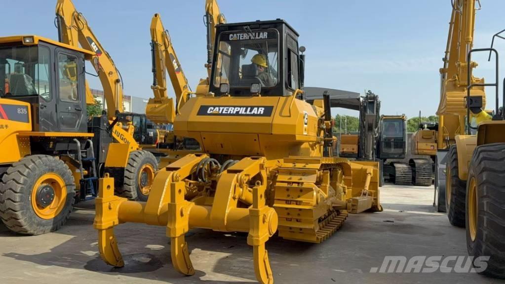 CAT D 6 G Buldožeri guseničari