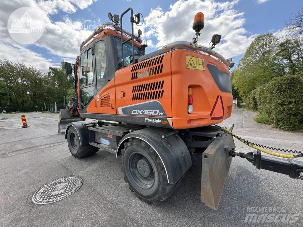 Doosan DX 160 W Bageri točkaši