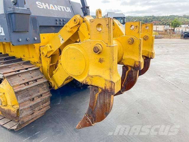 Shantui SD22W Buldožeri guseničari