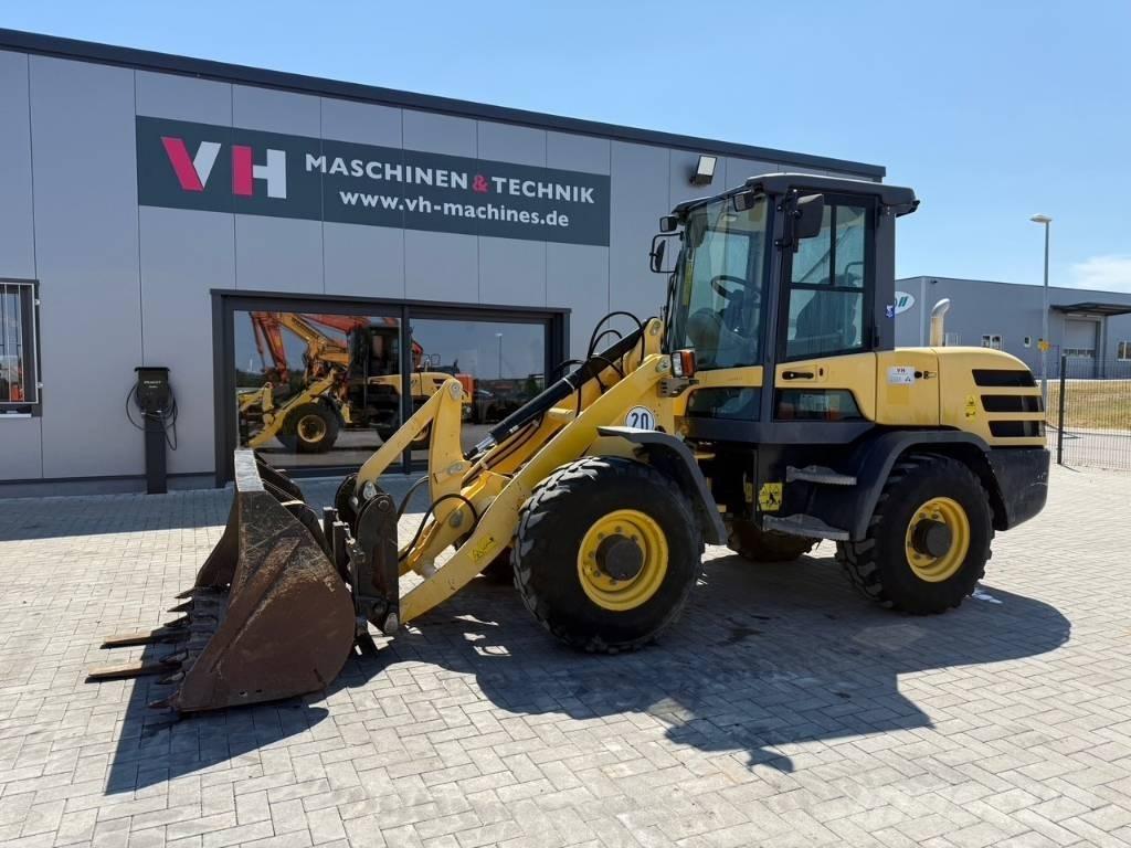 Yanmar V 80 Utovarivači na točkove