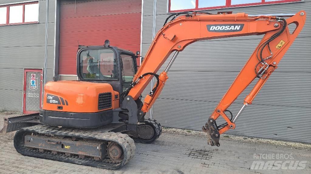 Doosan DX 85 R-3 Midi bageri 7t – 12t