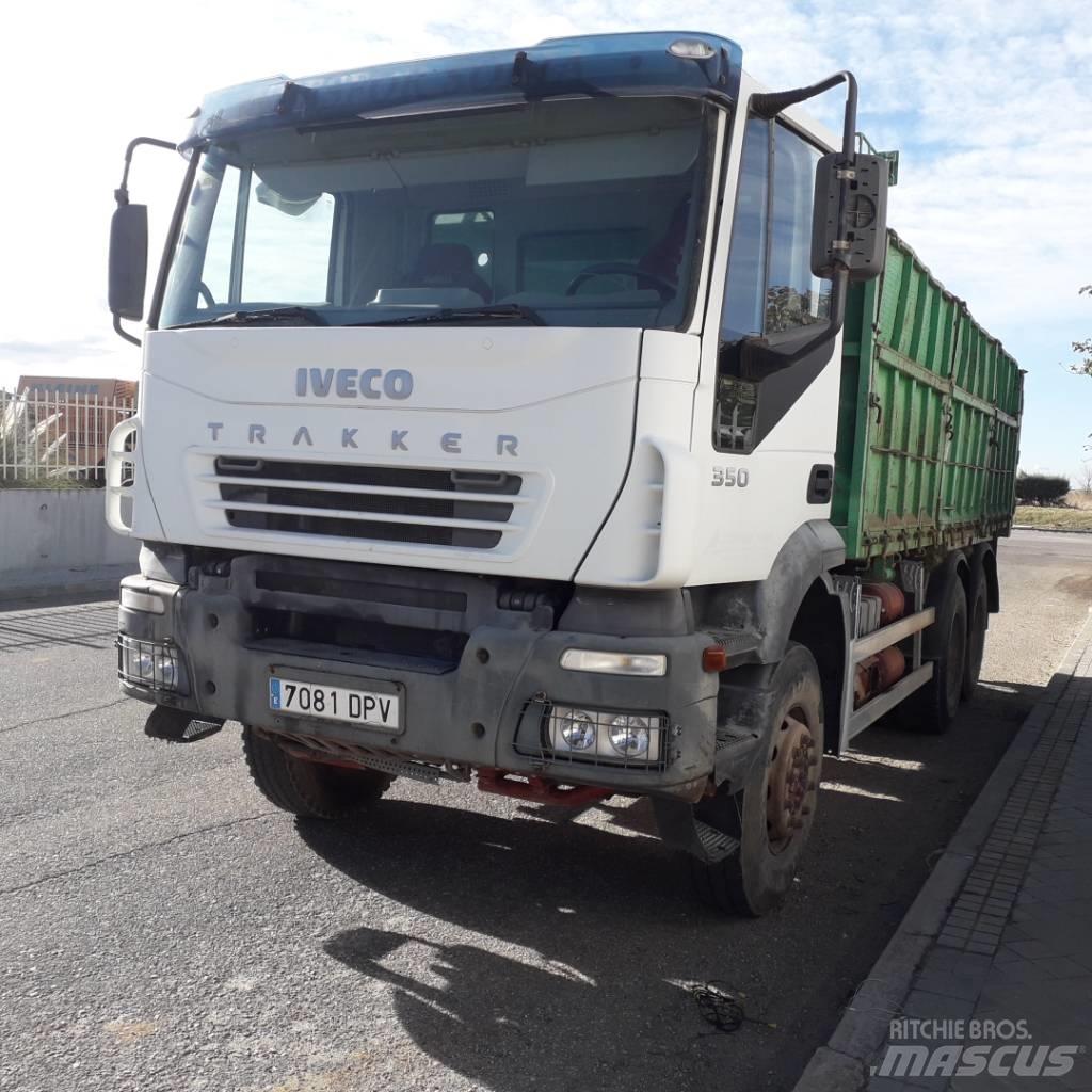 Iveco Trakker 350 Kiperi kamioni